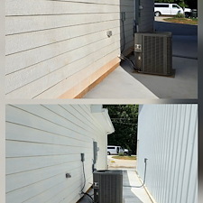 ELIMINATING-BLACK-STREAKS-FROM-GUTTERS-AND-RED-CLAY-STAINS-FROM-HOUSE-SIDING 0