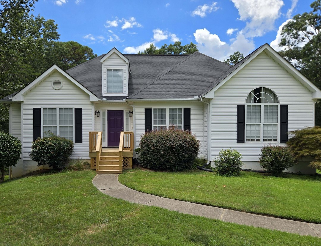 SOFT WASHING A HOUSE IN GAINESVILLE, GA, TO ADD VALUE BEFORE LISTING FOR SALE