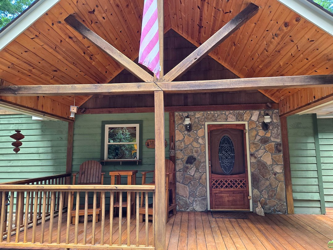 THE OWNERS OF THIS ELLIJAY, GA, HOME REQUESTED OUR HOUSE WASHING, ROOF CLEANING, DECK CLEANING AND DRIVEWAY CLEANING SERVICES