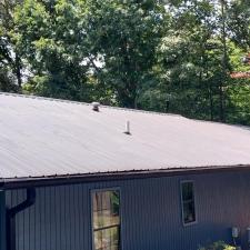 THIS-HOME-IN-DAWSONVILLE-GA-RECEIVED-OUR-METAL-ROOF-CLEANING-SERVICE 3