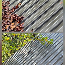 VACATION-HOME-AND-ROOF-IN-CLEVELAND-GA-SOFT-WASHED-FOR-THE-HOLIDAY-SEASON 1